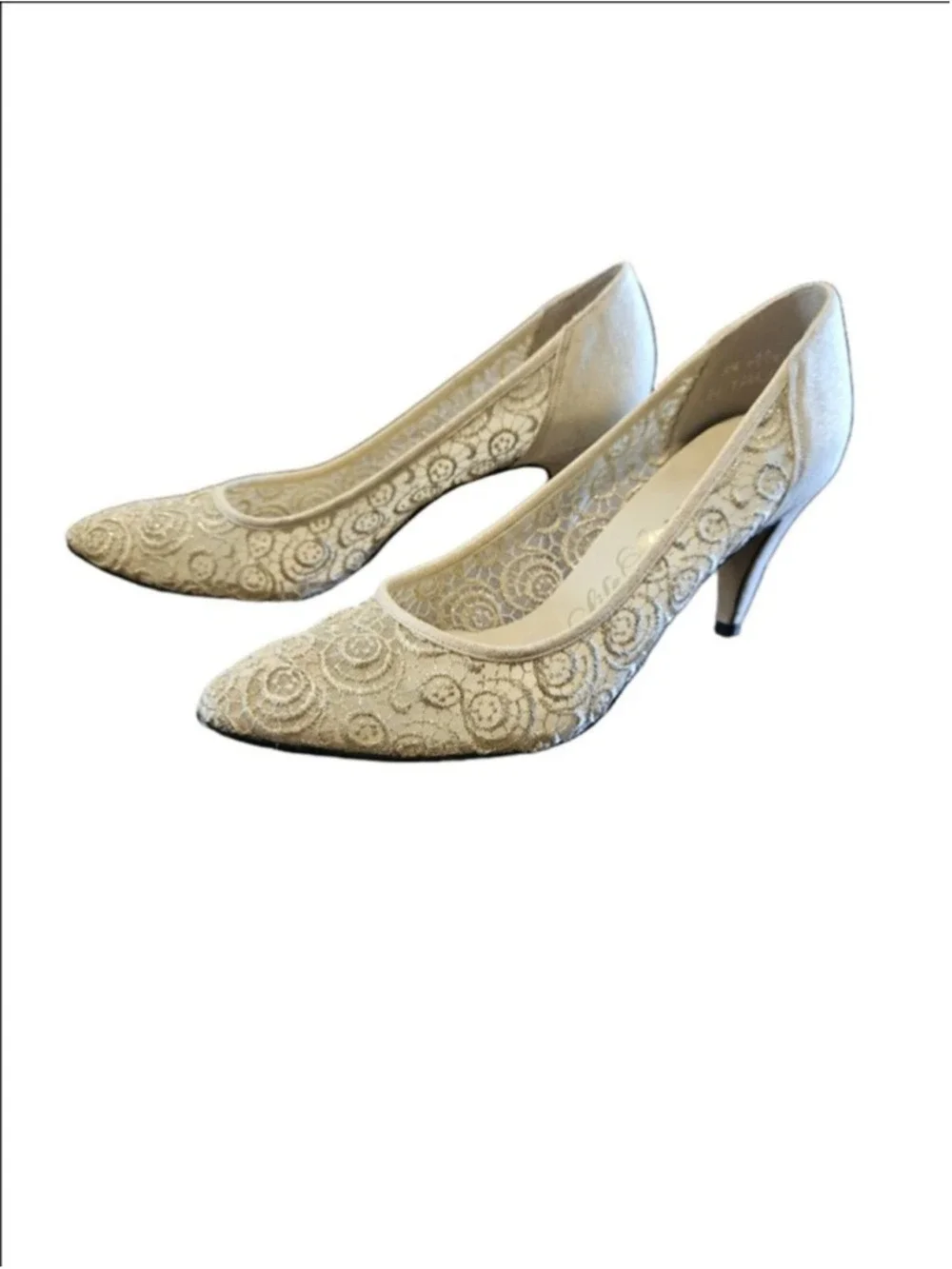 Women's Life Stride VTG 60s Bridal Gold Lace Kitten Heel Pumps 8.5 AA